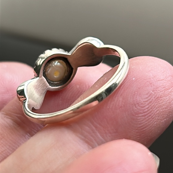 🖤Sterling silver and pearl ring - Picture 5 of 9
